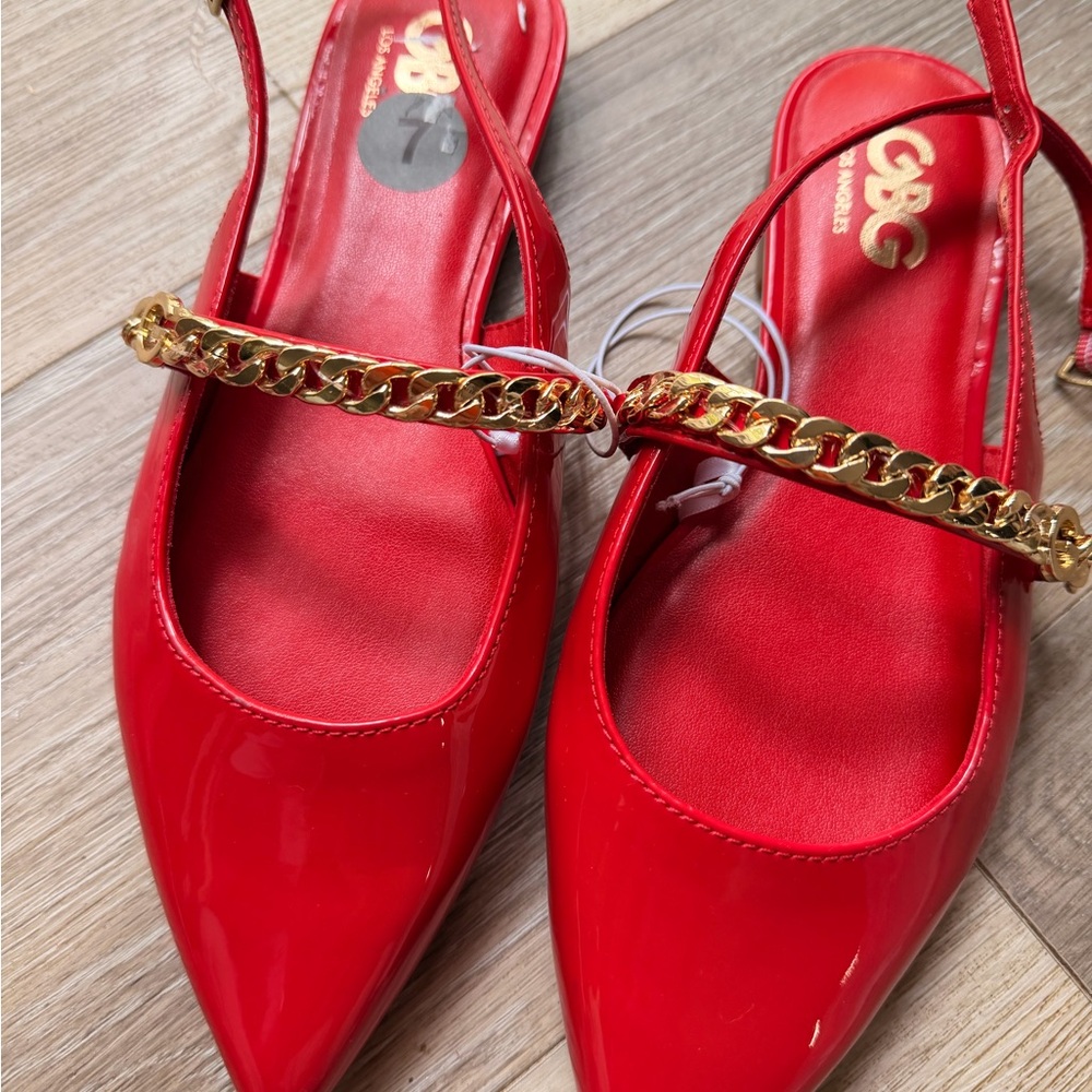 GBG Los Angeles Red Heels with Gold Chain